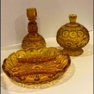 L.E Smith moon & stars honey gold amber 4 piece set 1960’s